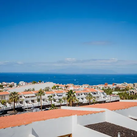 Apartment 2 Island Village With Wi Fi And Pool Costa Adeje (Tenerife)